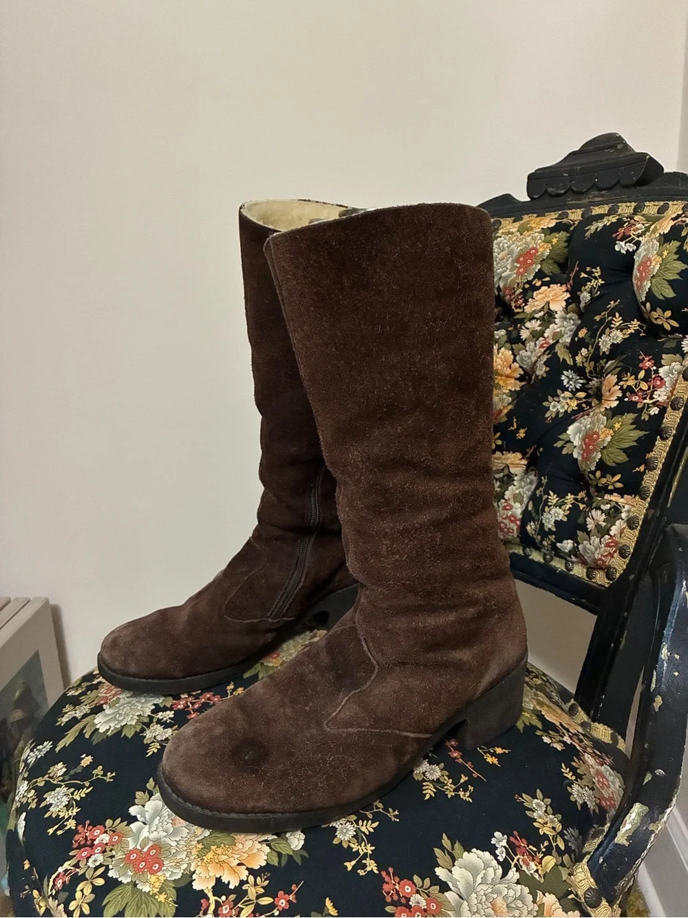 Vintage Drapers of Glastonbury Made in England Shearling Suede Boots